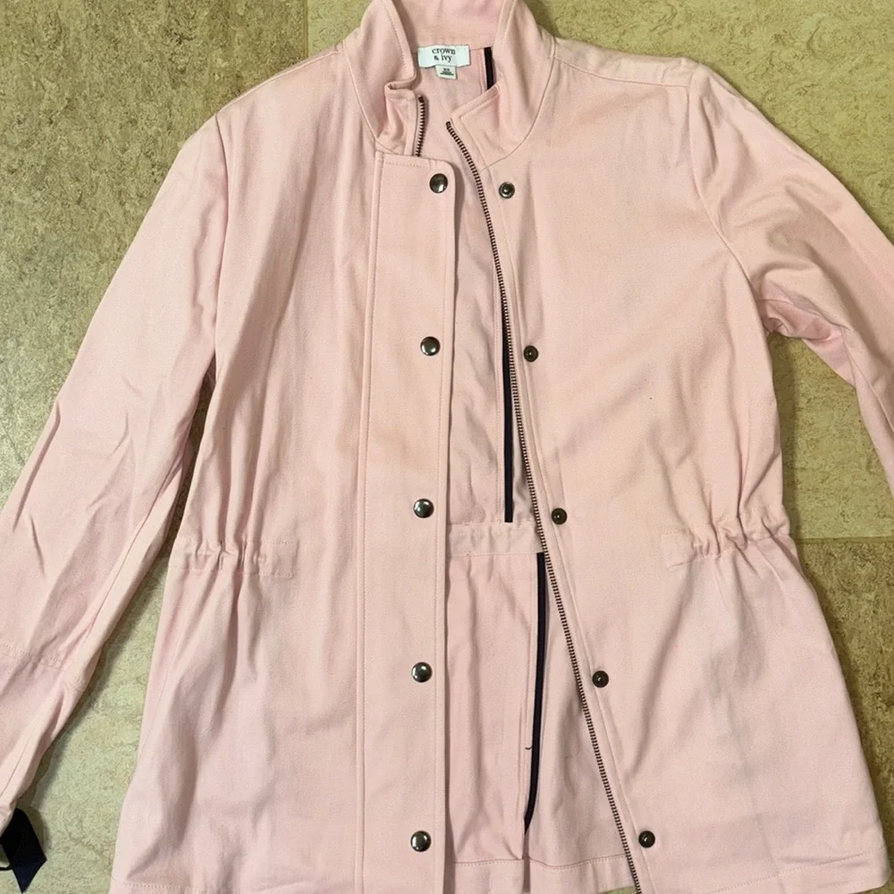 LAST CHANCE TIL 7/27! BOGO FREE! Crown & Ivy Jacket